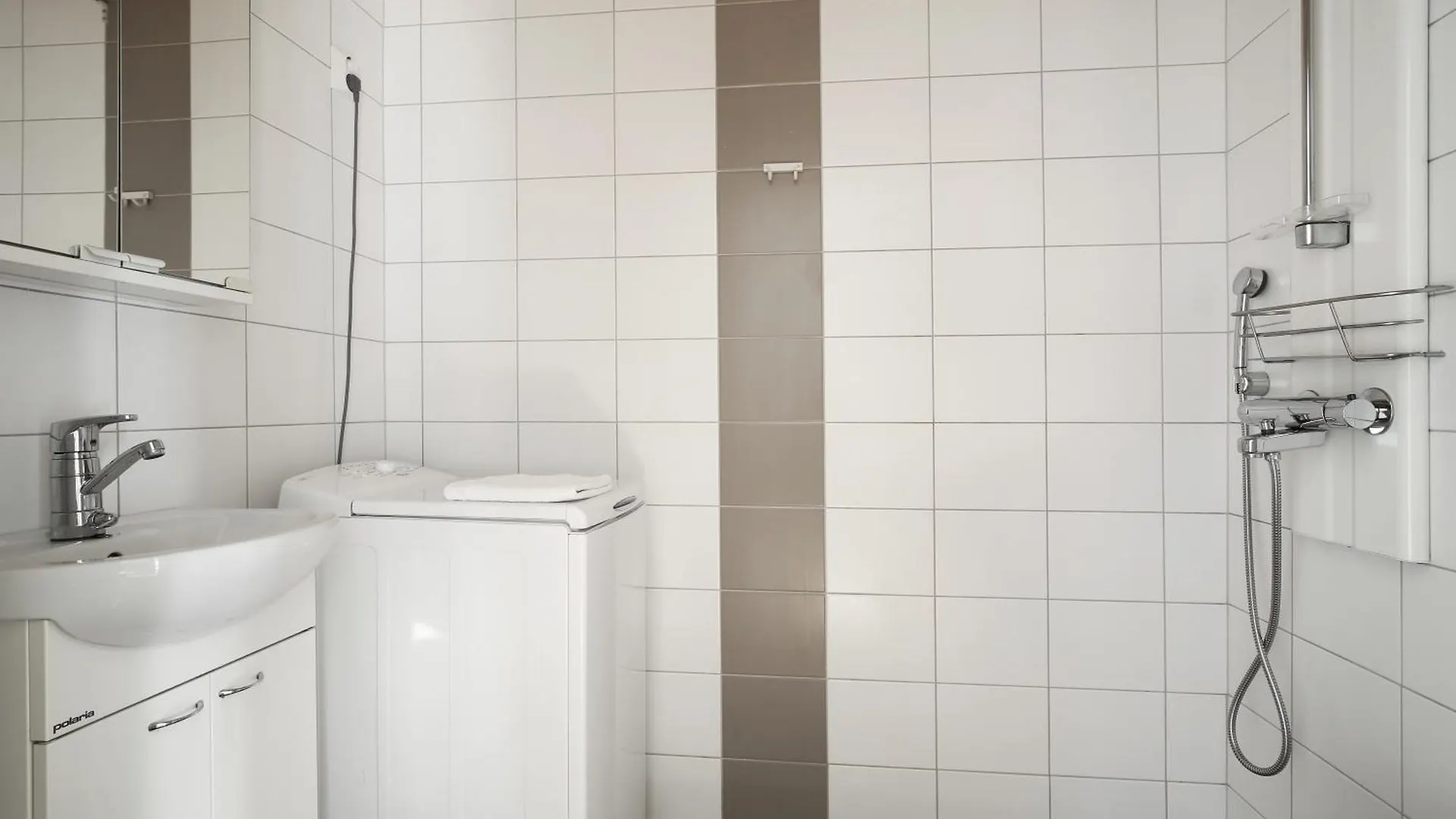 הלסינקי Kotimaailma Apartments Kamppi - 2Br City Center